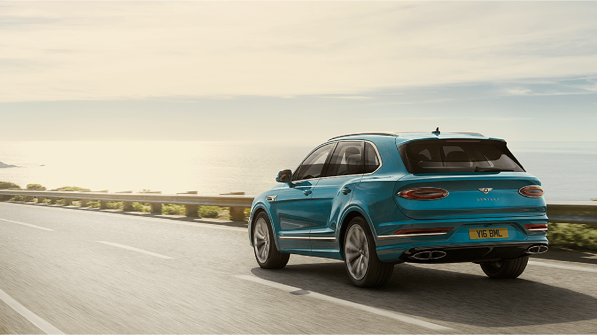 BENTAYGA AZURE